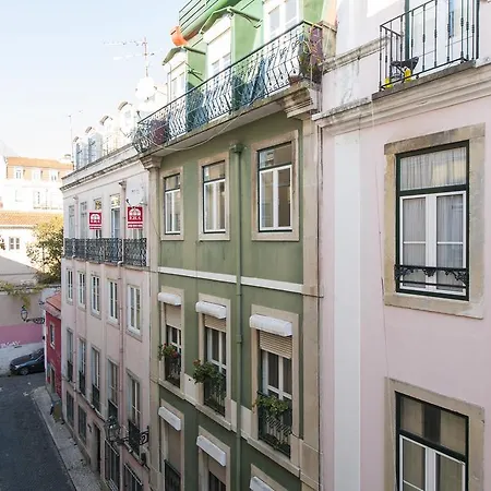 Classic Bairro Alto | Rentexperience Lisboa